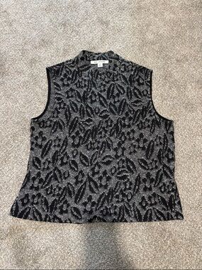 St. John Black and White Patterned Sleeveless Knit Top